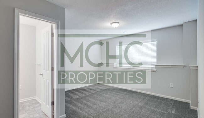Building Photo - 7707 W 158th Terrace