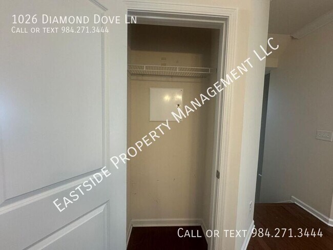 Foto del edificio - 1026 Diamond Dove Ln