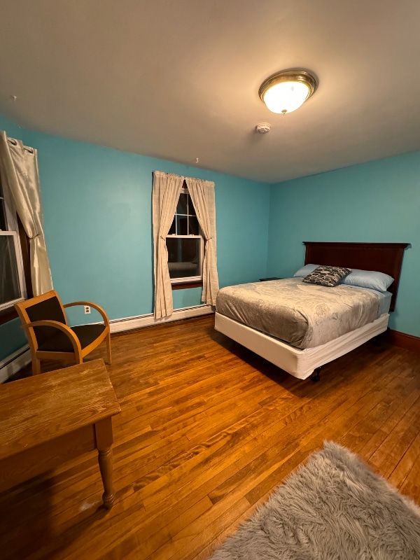 Foto del edificio - 124 W Broadway