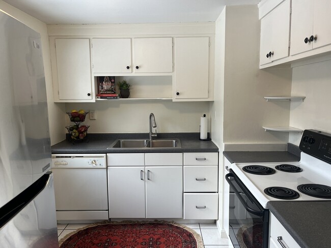 Foto del edificio - 12 Marion Rd