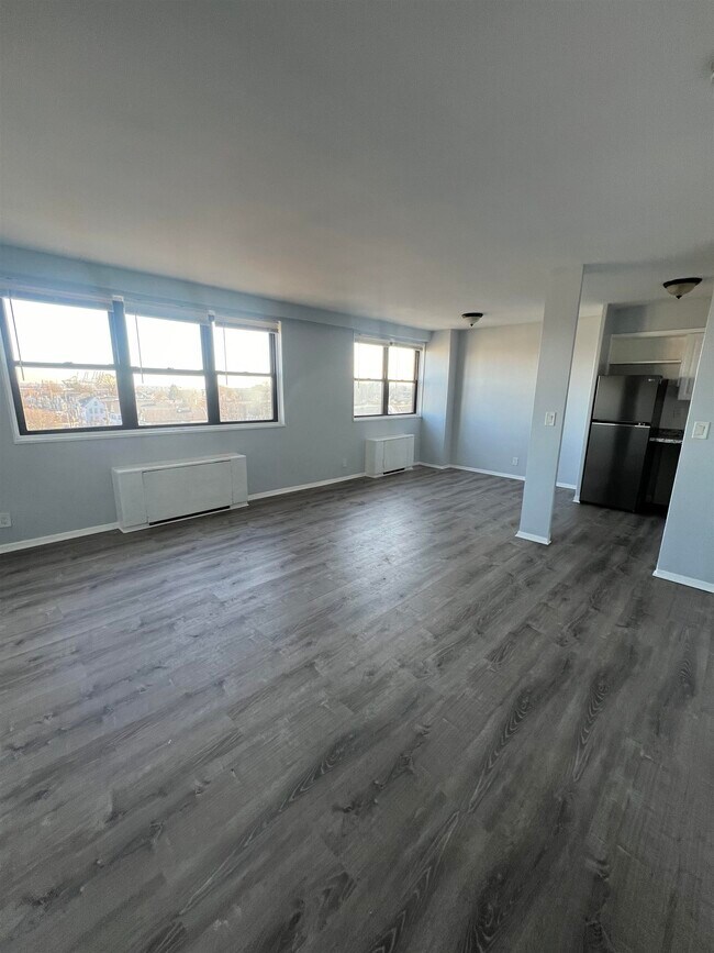 Building Photo - 1225 John F. Kennedy Blvd