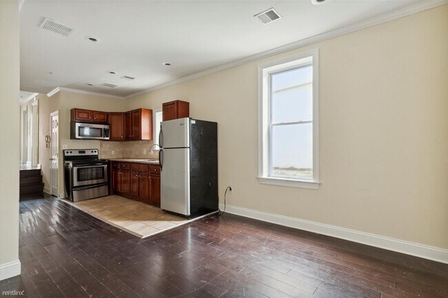 Foto del edificio - 3 br, 1 bath Duplex - 1832 N 18th St Unit C