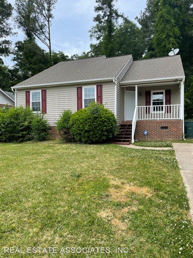 Primary Photo - 3 br, 2 bath House - 1911 Fidelity Drive