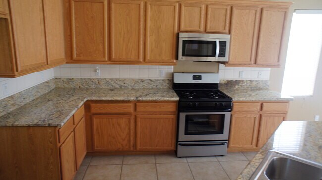 Foto del edificio - BEAUTIFUL 3 BEDROOM CONDO IN THE STETSON R...