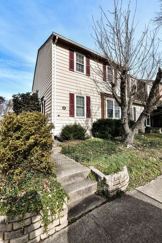 6910 Trestle Ct, Lorton, VA 22079 House Rental in Lorton, VA