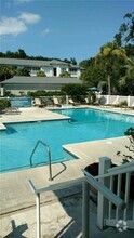 Building Photo - 1704 Frederica Rd