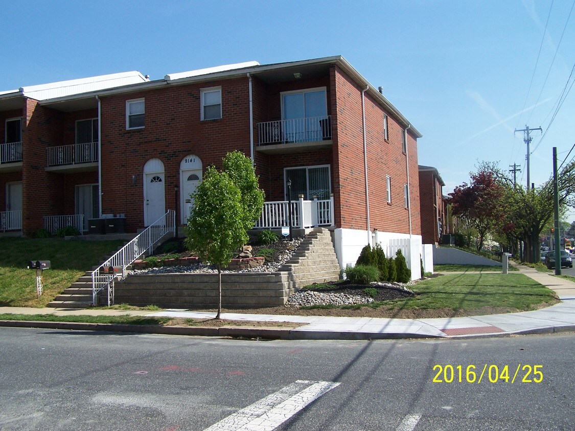 Primary Photo - 9141 Ellie Dr