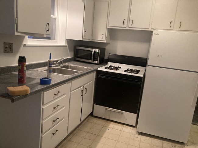 Foto del edificio - 400 E 109th St