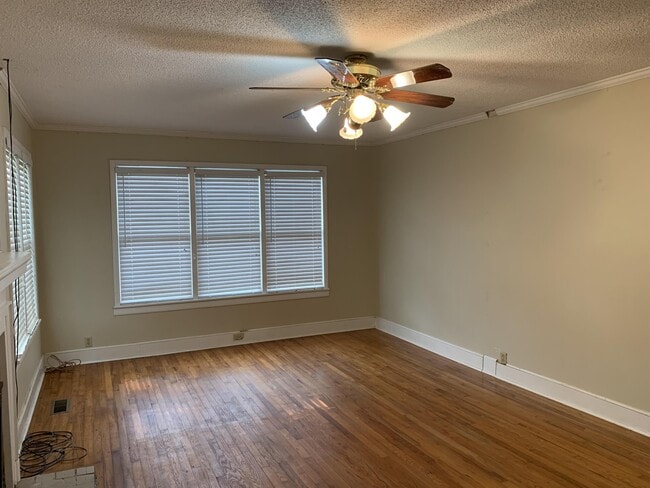 Foto del edificio - 1020 Hancock Dr