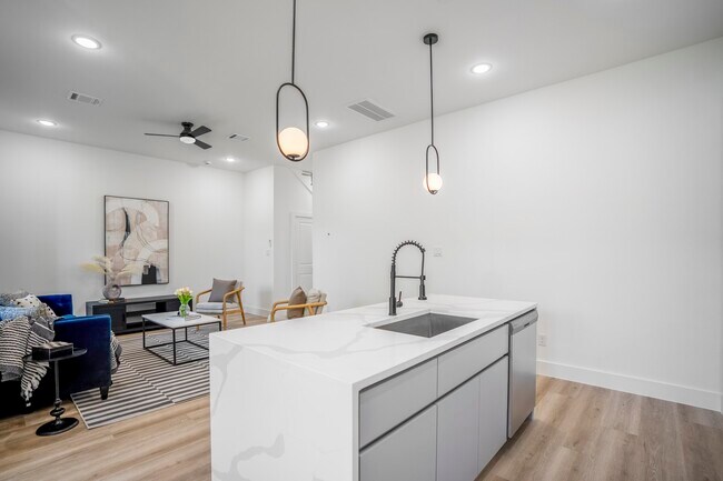 Foto del edificio - 4201 Oats St