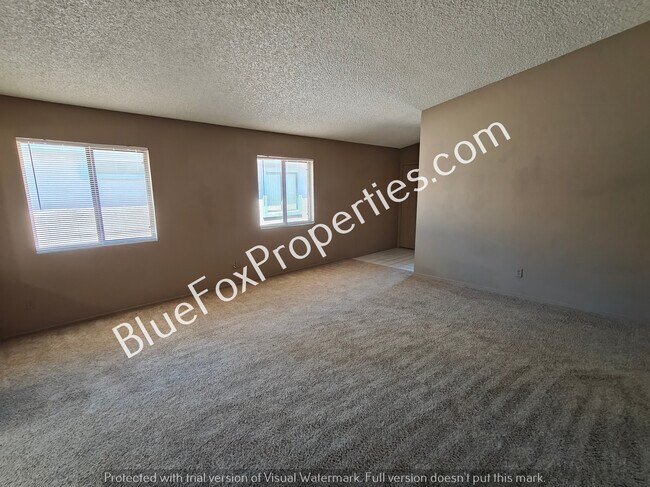 Foto del edificio - 1643 W Denning Ct
