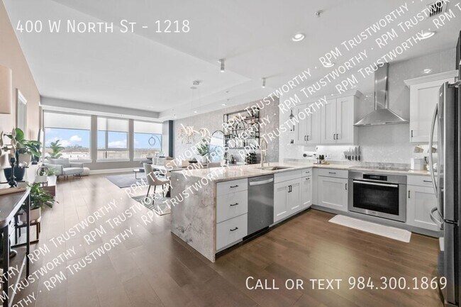 Foto del edificio - 400 W North St