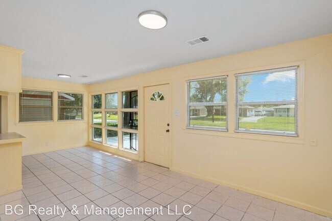 Building Photo - 3 br, 1 bath House - 3664 Greinwich Blvd