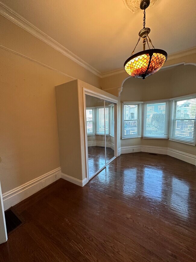 Foto del edificio - 1128 Peralta St