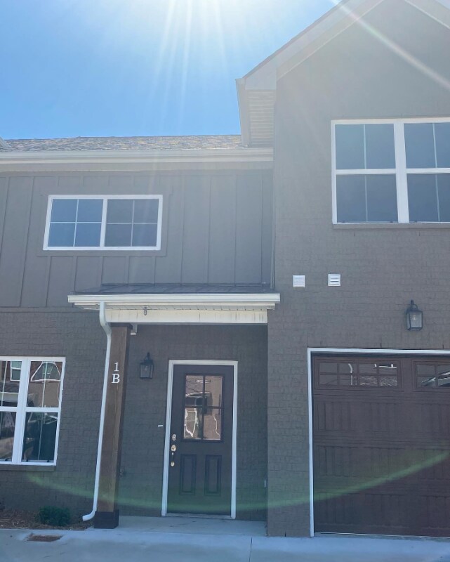 967 Horse Mountain Rd, Shelbyville, TN 37160 Townhome Rentals in