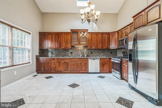 Building Photo - 3818 Gelding Ln