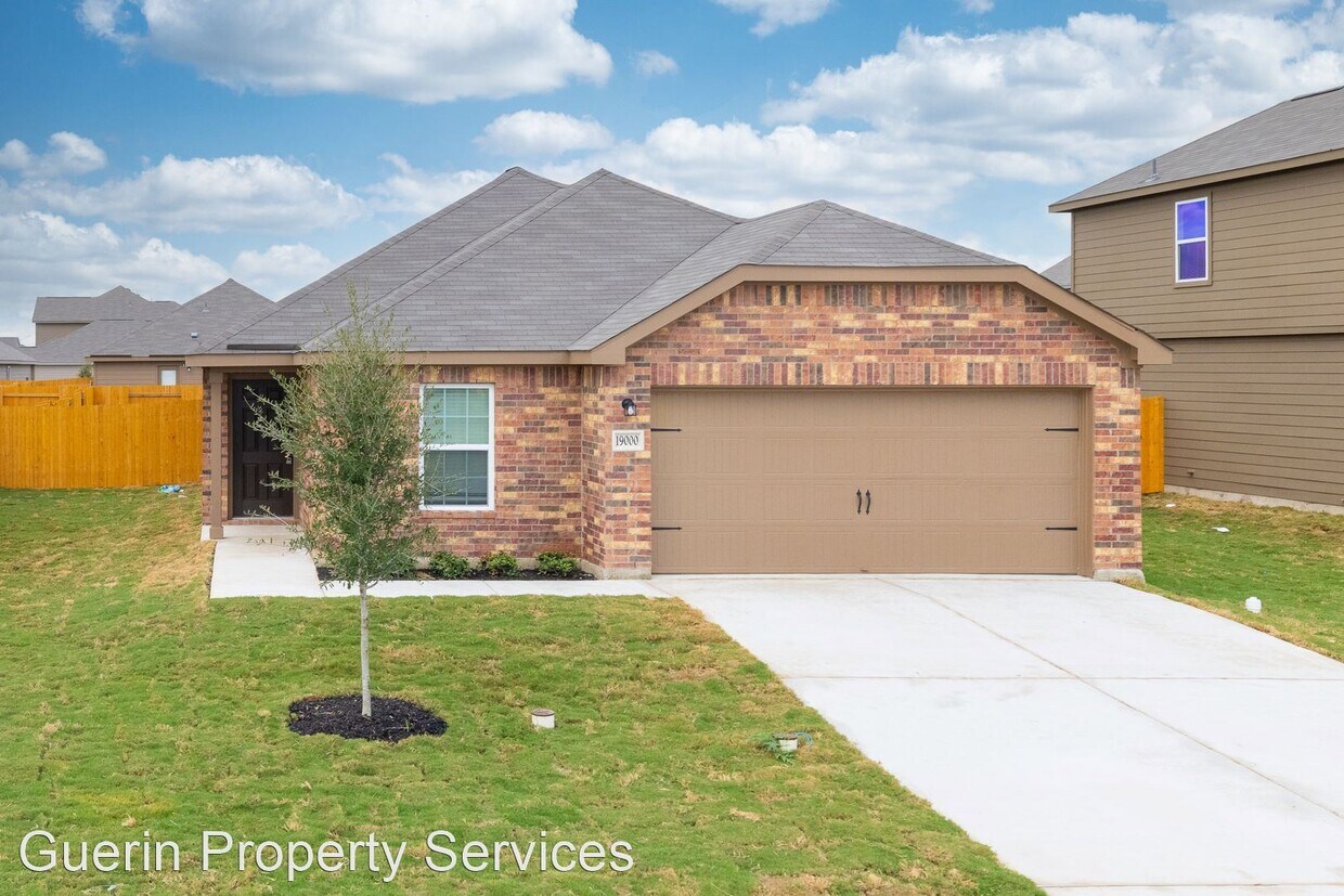 4 br, 2 bath House 19000 Quiet Range Drive House for Rent in Elgin