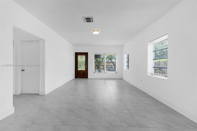 Photo - 1107 El Rado St House