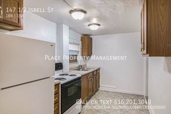 Building Photo - 147 Isbell - Adorable 1 Bedroom/1 Bath upp...