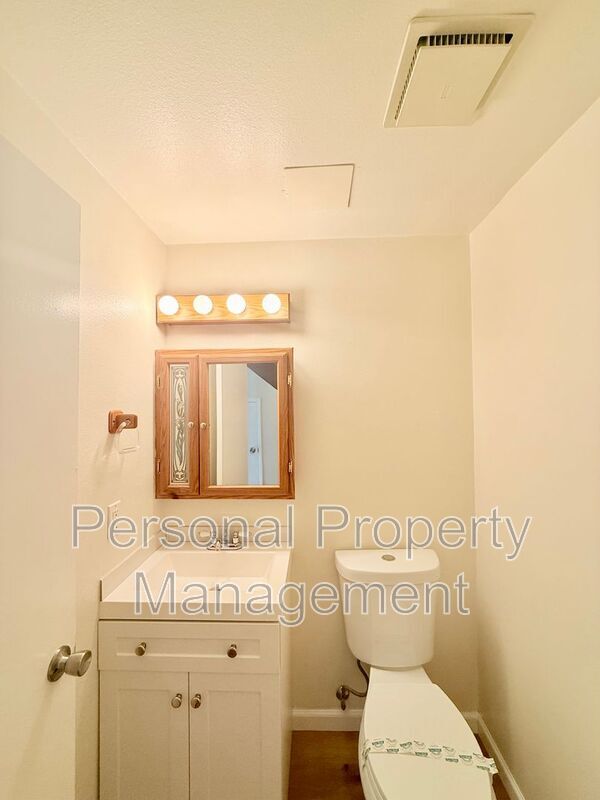 Foto del edificio - 4201 Nicholson Rd