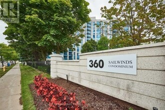 Building Photo - 360-360 Watson St W
