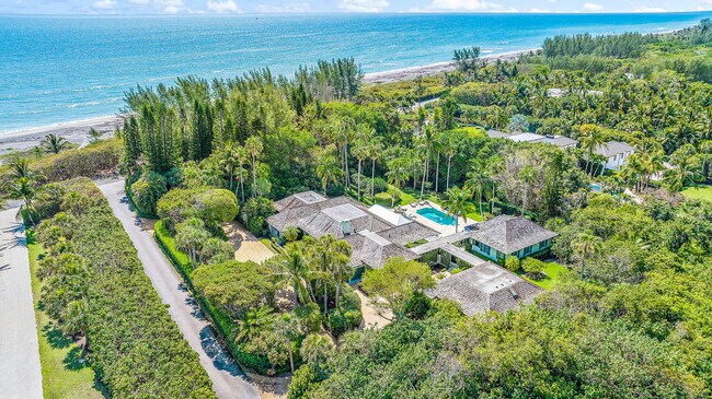 Foto del edificio - 330 S Beach Rd