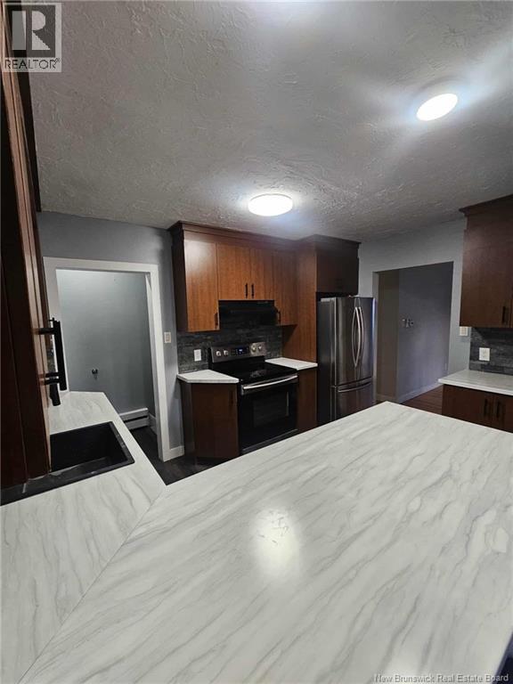 Building Photo - 214 Diligente Dr