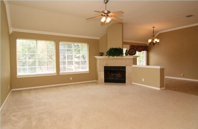 Foto del edificio - 10405 Grand Oak Dr