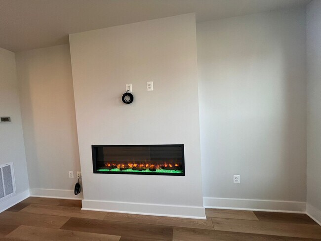 Building Photo - 9454 Alquist St, Glen Allen, VA, 23059