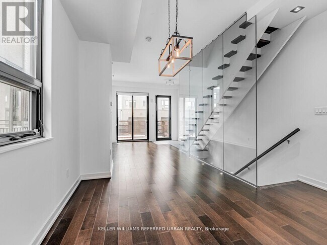 Building Photo - 33 Achtman Lane