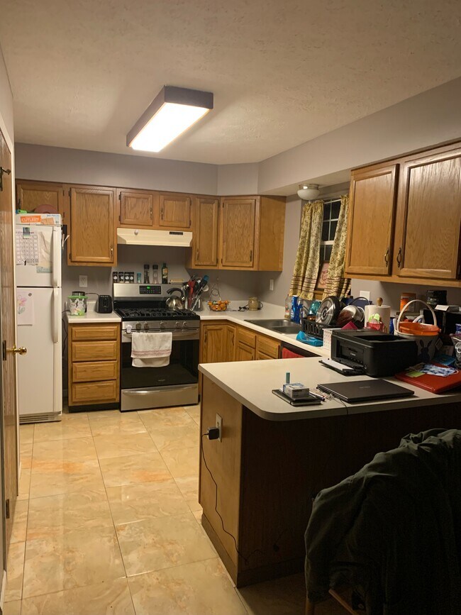 Foto del edificio - 3248 Sherwood Dr