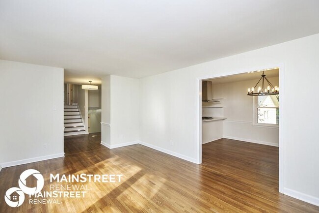 Foto del edificio - 1317 Braeburn Rd