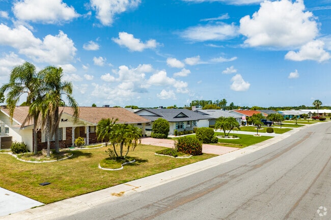 Florida ranch style homes are very common in Sun CIty Center.