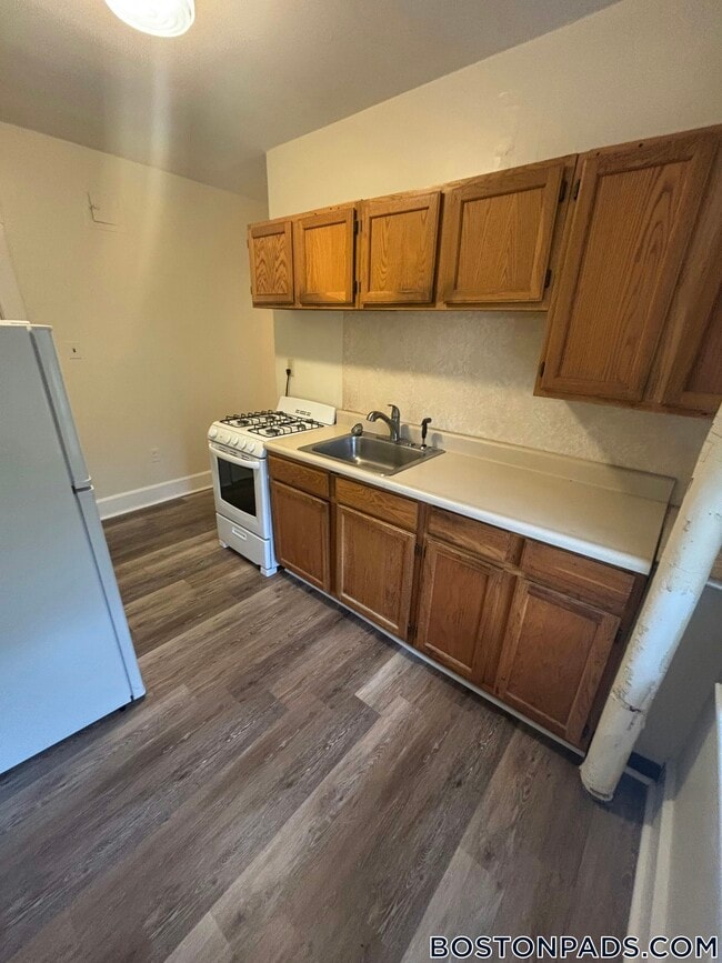 Foto del edificio - 155 Summer St