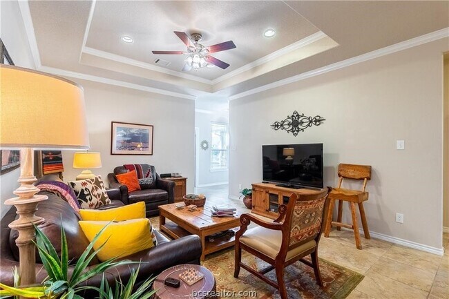 Foto del edificio - 3805 Silverthorne Lane