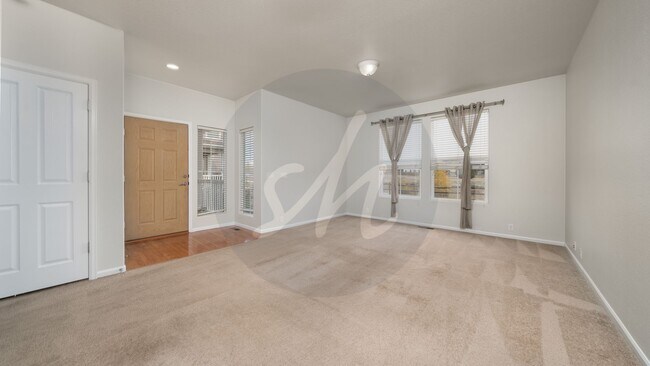Foto del edificio - End Unit Townhome in Ridgeview at Stetson ...