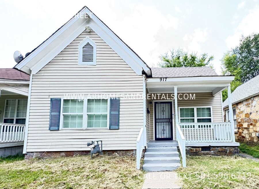 Primary Photo - 917 Division St