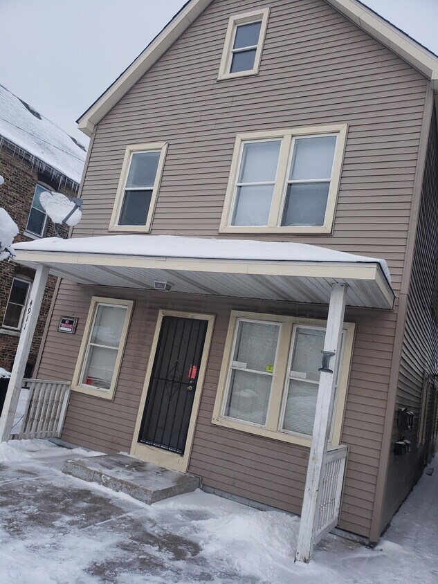 Primary Photo - 4911 Homerlee Ave