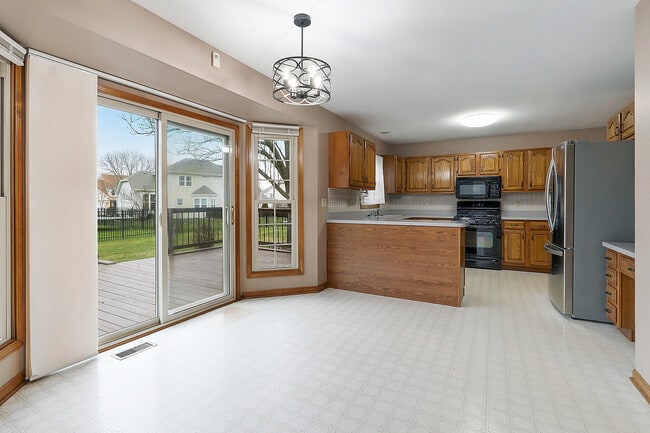 Building Photo - 5106 Turnberry Ct
