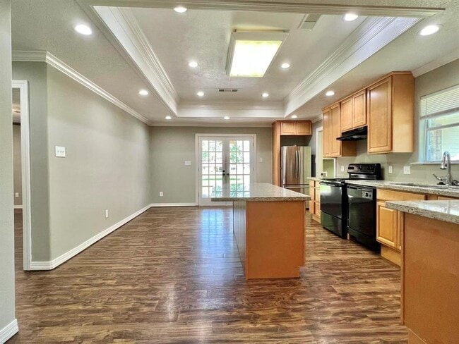 Building Photo - 1030 Pine Timbers Dr