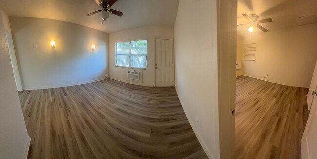 Building Photo - Sunset Suite Apartments