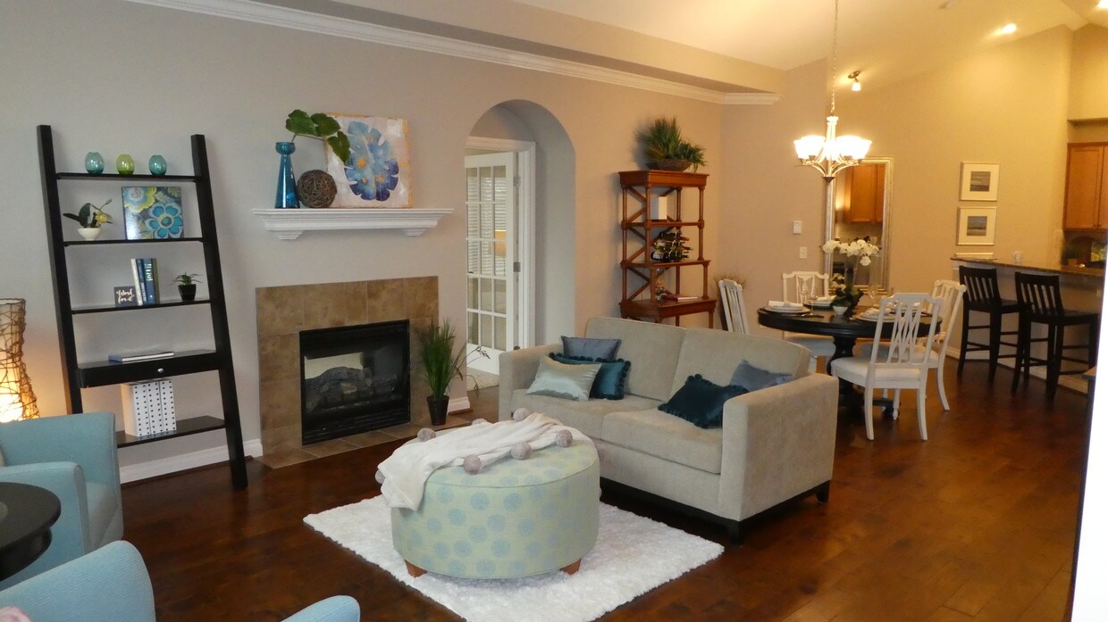 Great Room - 6828 Liberty Cir