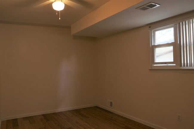 Building Photo - 88 Renee Place