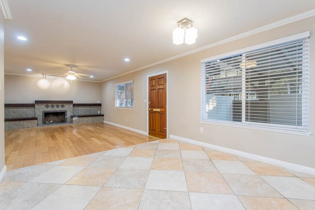 Building Photo - 22133 James Alan Cir