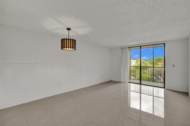 Building Photo - 8075 SW 107th Ave