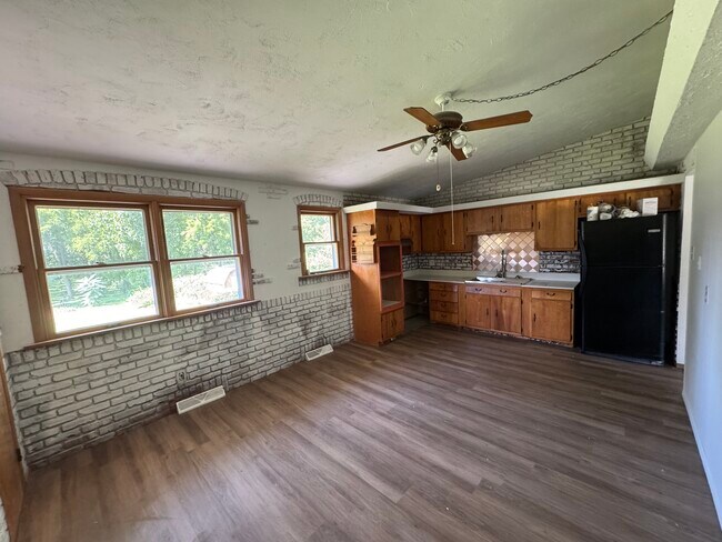 Foto del edificio - 138 Elmgrove Ave