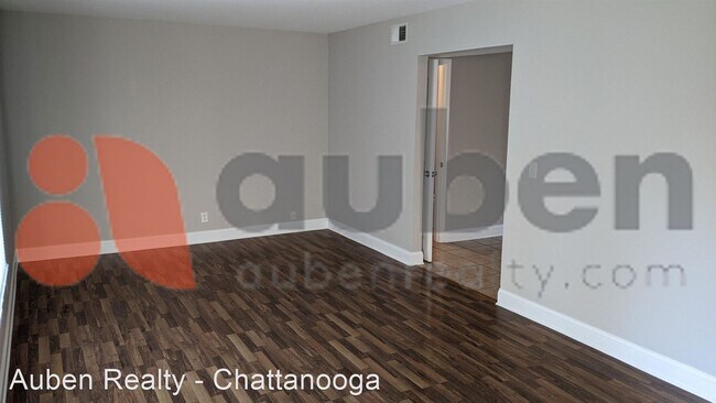 Building Photo - 4 br, 2 bath House - 3913 Bowman Lane
