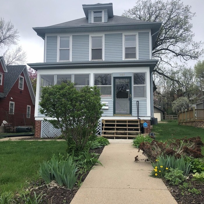Primary Photo - 1026 N 33rd St