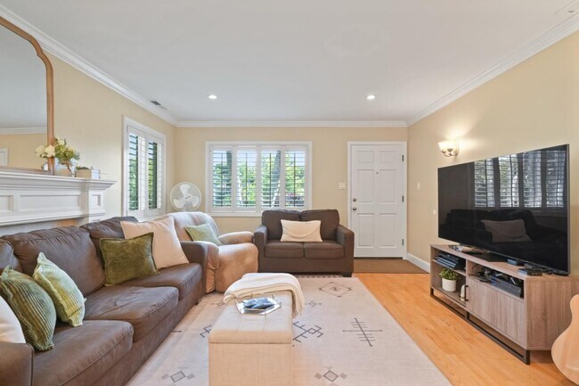 Foto del edificio - 3172 Morris Dr