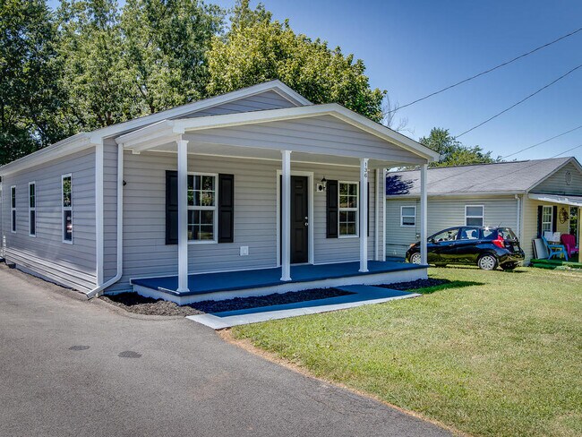 Building Photo - 136 Grandview st